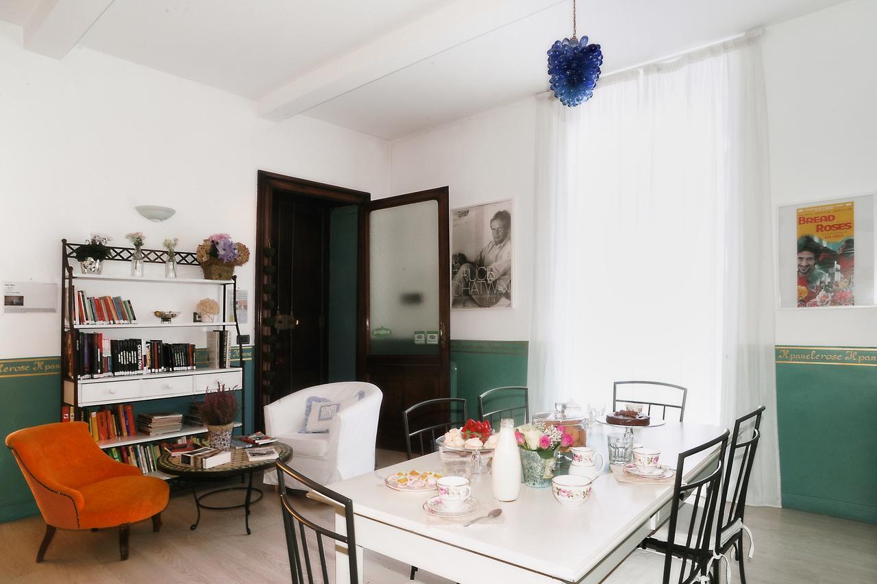 トリノ Il Pane E Le Rose Bed & Breakfast エクステリア 写真